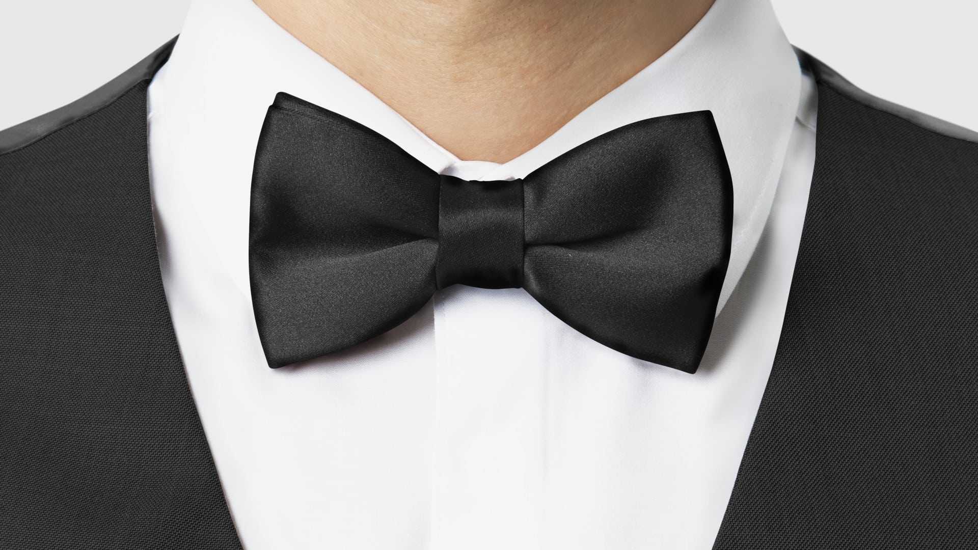 Quel col de chemise choisir avec un nœud papillon ?